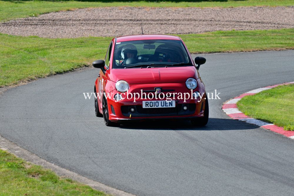 Abarth 500 Essesse Marie Fletcher