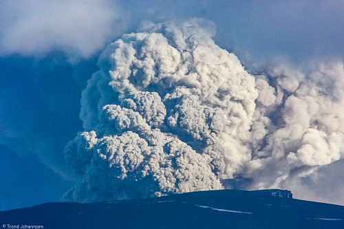 Eyjafjallajökull 2010 – Witnessing a Historic Eruption