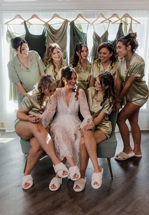 Savannah wedding photography getting ready