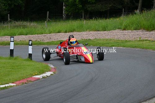 Van Diemen RF84 driven by Laurence Marks