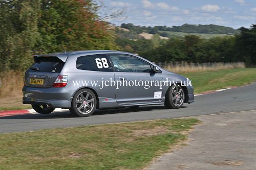 Honda Civic Type R driven by Shane Jowett