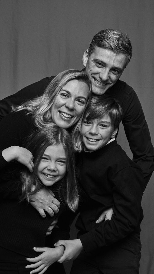RETRATOS FAMILIARES