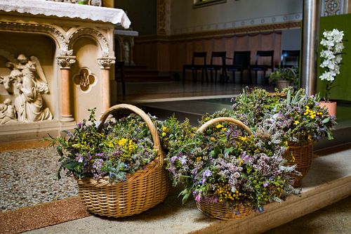 Kräuterstraussbinden