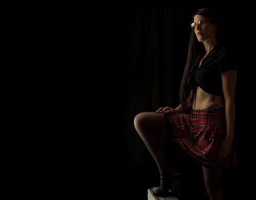 lowlight, sensual, frau studio portrait