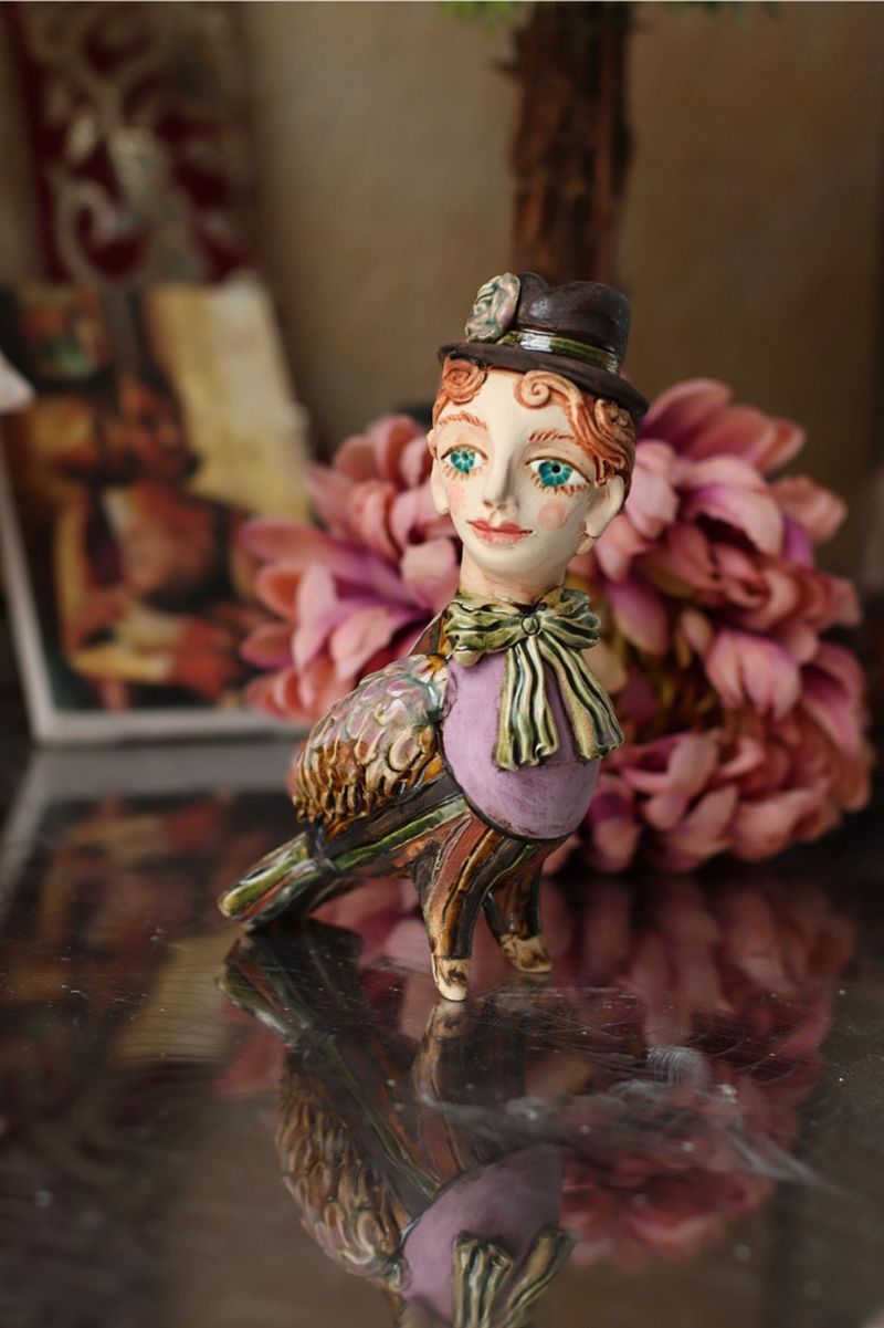 Spring bird, ceramic mini-sculpture