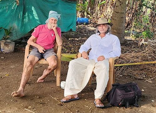 Meeting up after almost 40 years with a character — originally from Germany — from my travel book who has gone native in the global spiritual commune of Auroville in South India.