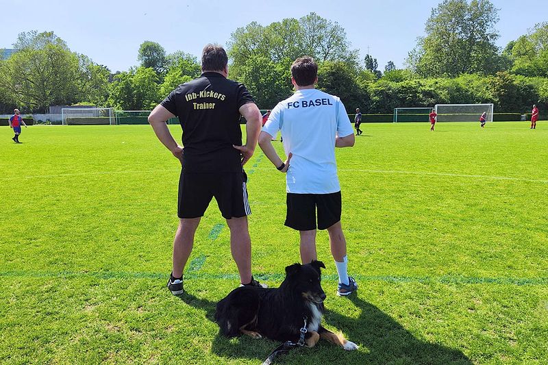 Unsportliches Verhalten von Trainer:innen im inklusiven Fußball