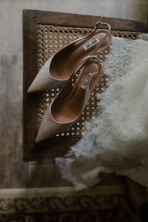 Preparativi sposa matrimonio Badia San Vittore Cingoli fotografie spontanee eleganti