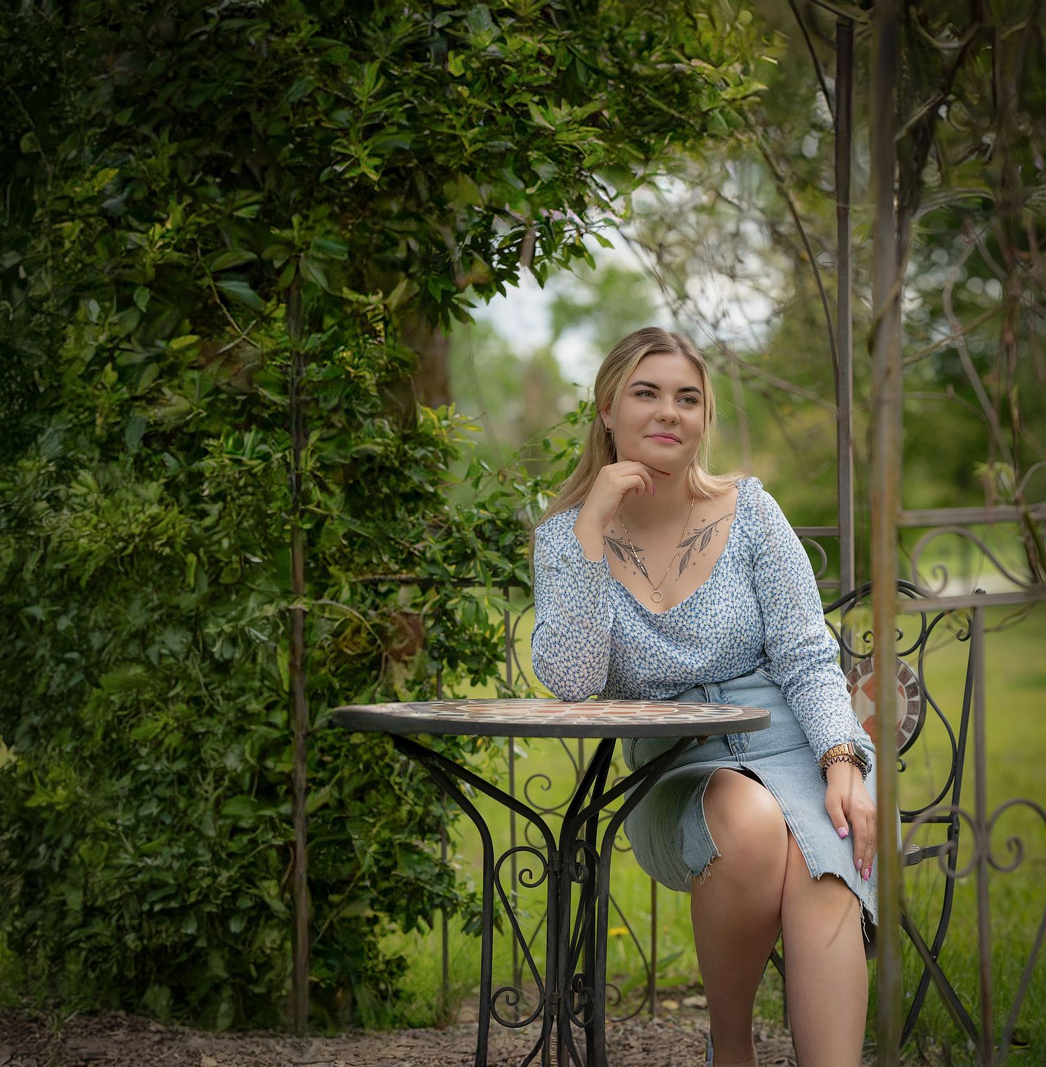 Garden sodas fotosesija asmenine photoshoot gamta