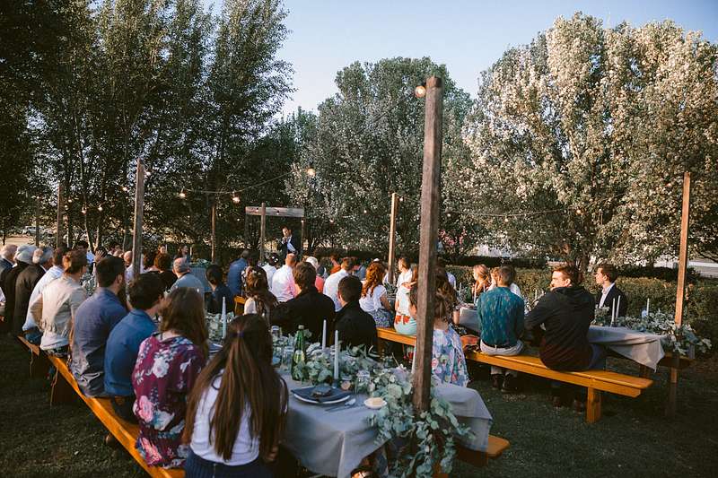 Best Ways to Save Money on a Wedding