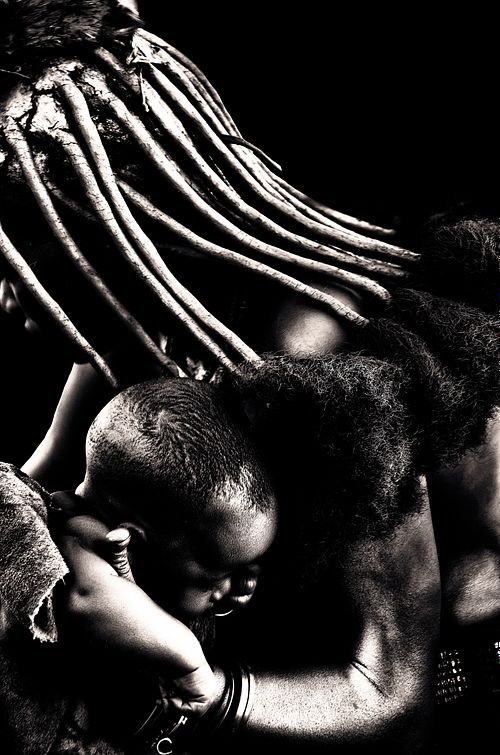 Portrait d'une femme et son enfant Imbas de Namibie