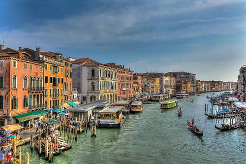 Art & Travel
