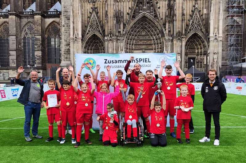 FußballFreunde-Cup am Kölner Dom