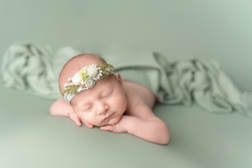 River Oaks Newborn Photographer