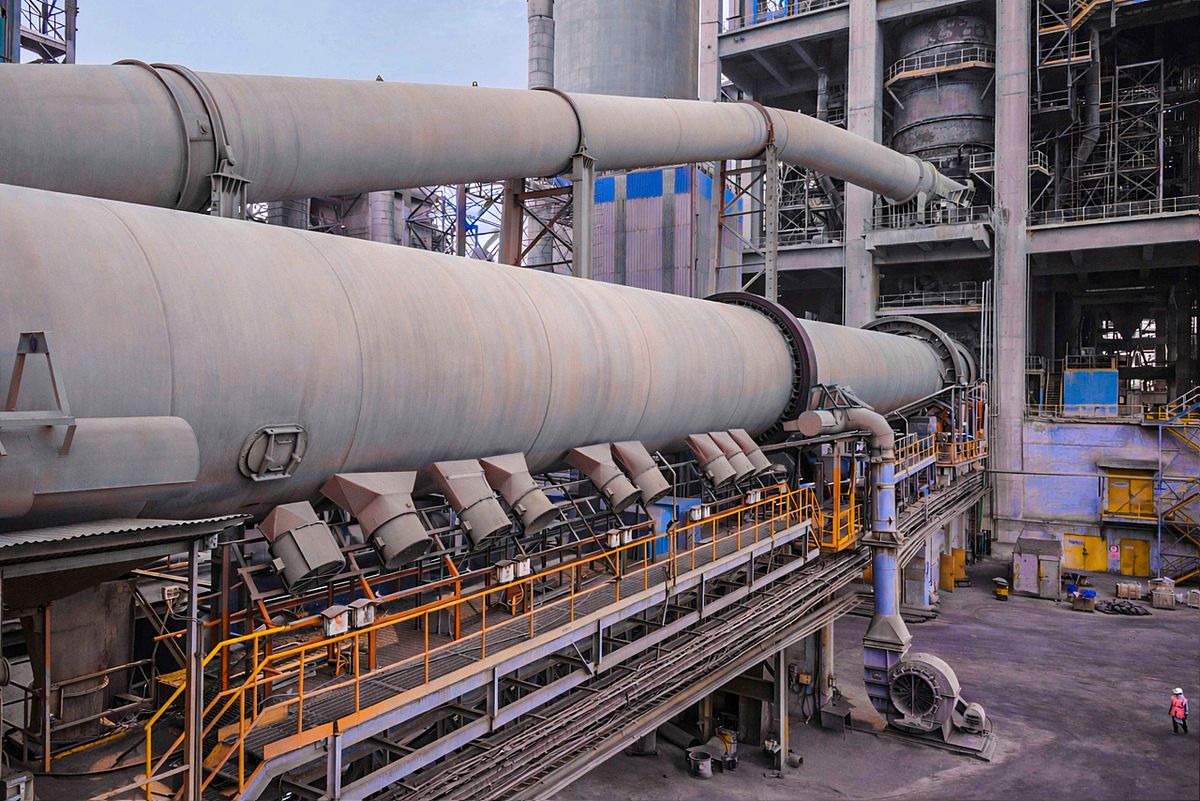 Cement Manufacturing,  Cement Mining process and blasting