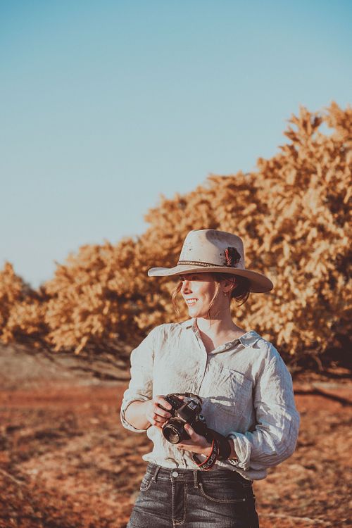 Welcome friend, my name is Ainsley