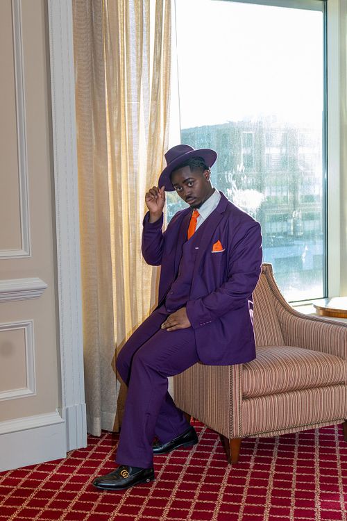 I'm Hakim Badmus. A Portrait and Lifestyle Photographer based in Boston.