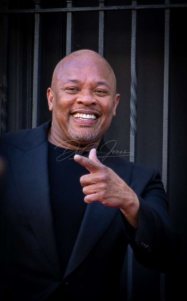 Dr. Dre , Jimmy Iovine