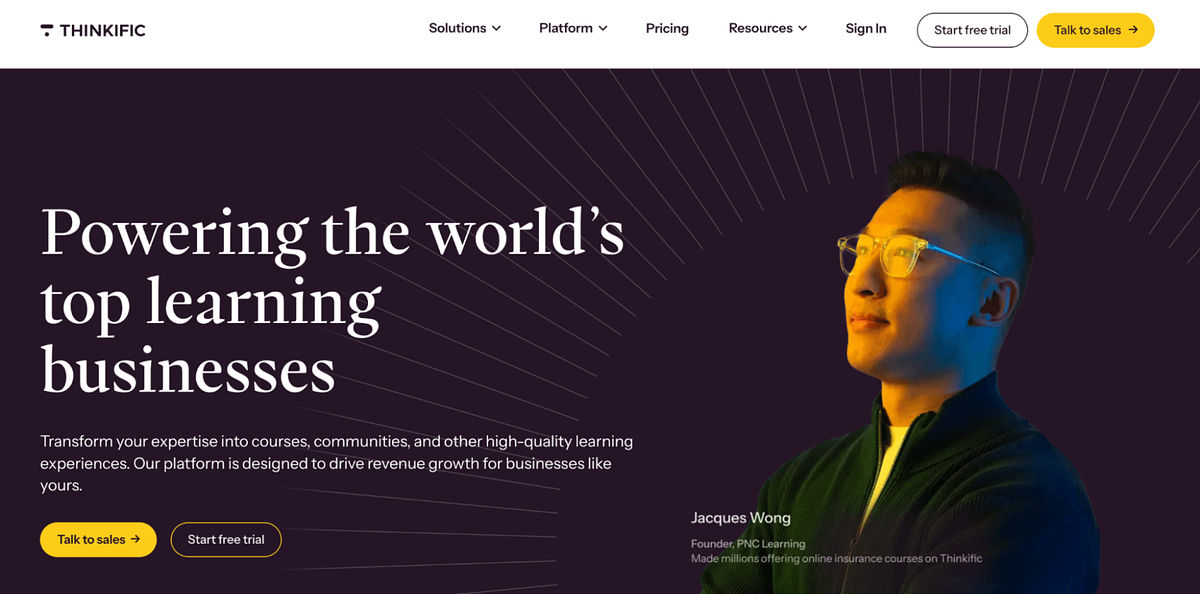 Zrzut ekranu strony głównej Thinkific