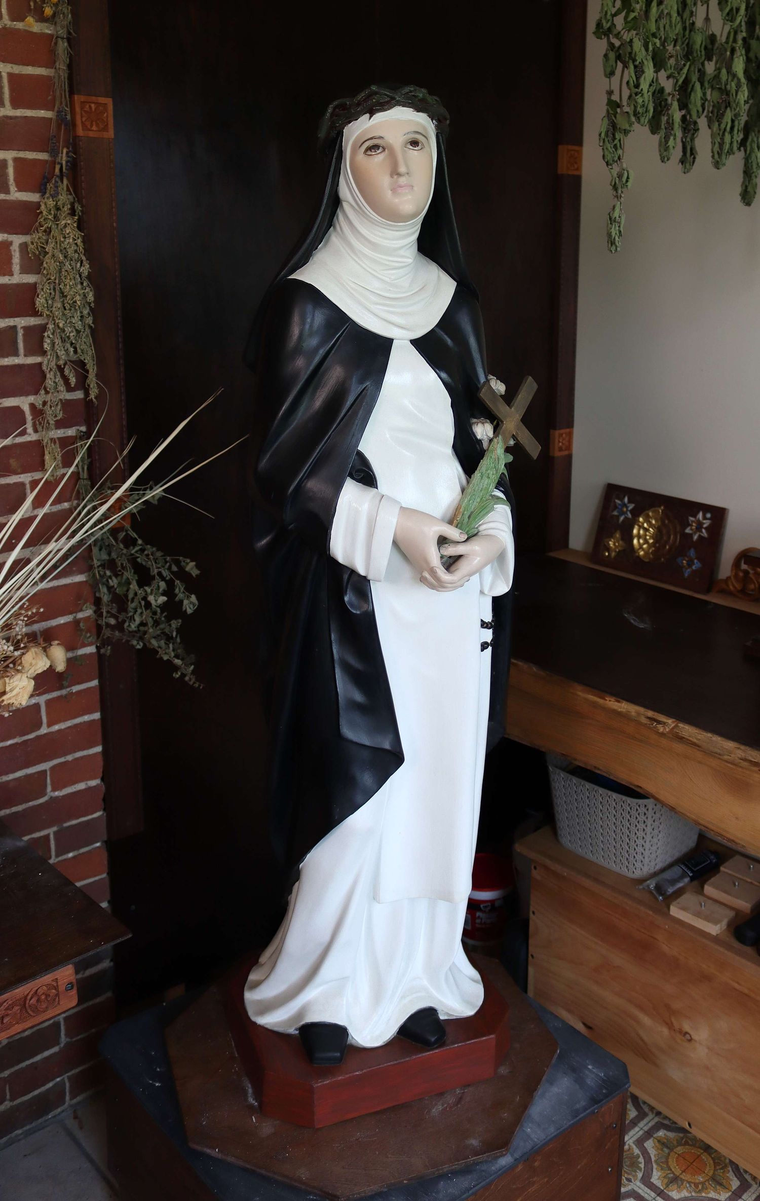 Saint Catherine Statue in need of restoration