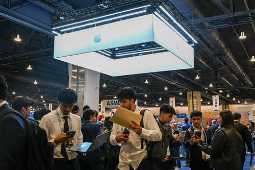 Execution Under Scale