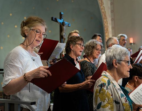 Liturgie mit Kirchenchor Fischbacher