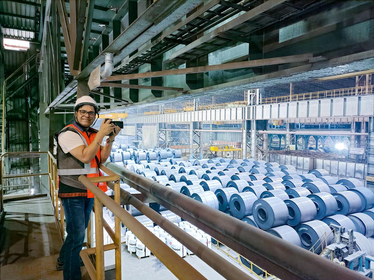 While shooting steel roll