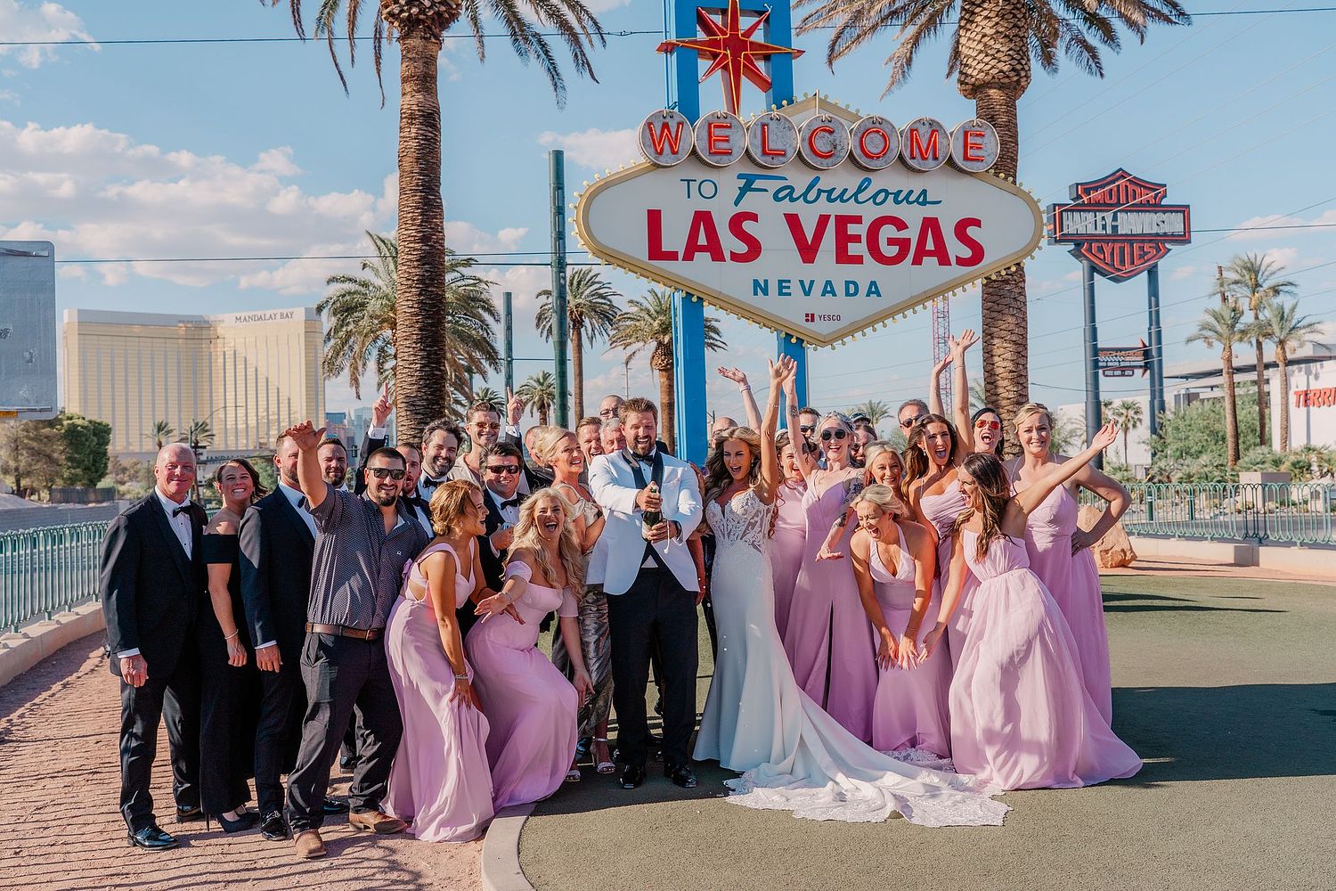 Elopement at Las Vegas Sign