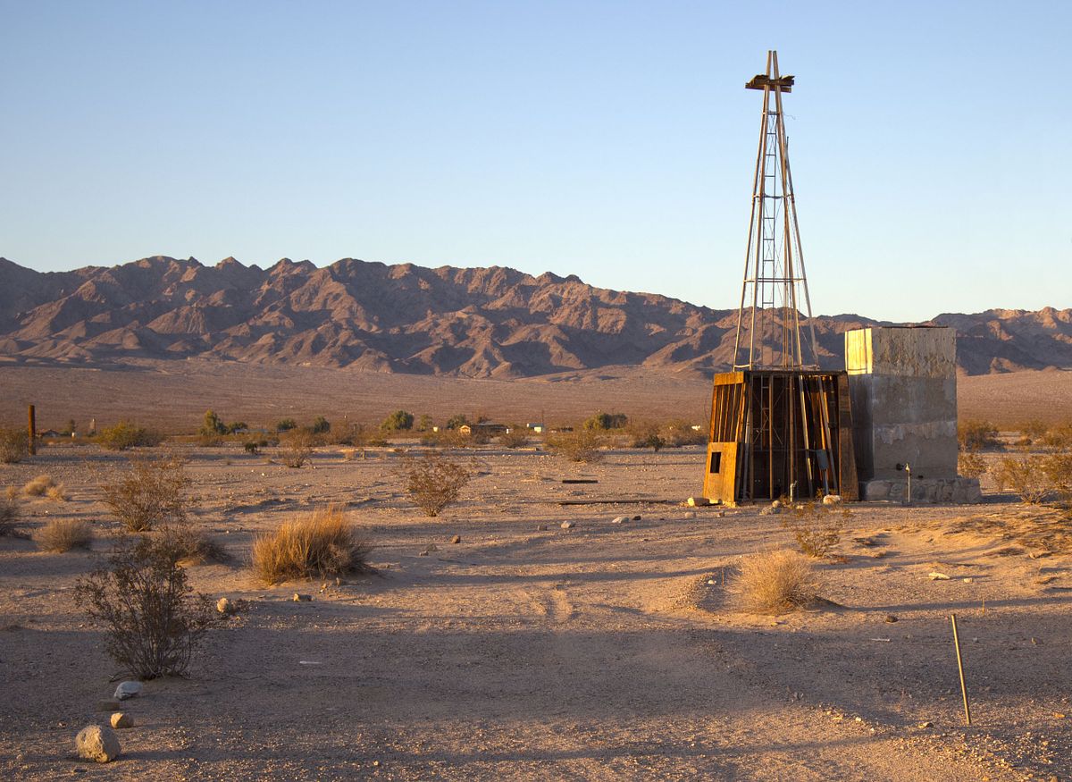 wonder valley-windmill