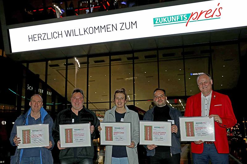 Fußballstiftungen gründen Dachorganisation und vergeben erstmals Zukunftspreis