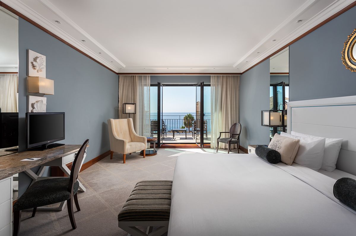 Produ&ccedil;&atilde;o fotogr&aacute;fica de no Grande Real Villa It&aacute;lia, membro do THE LEADING HOTELS OF THE WORLD.