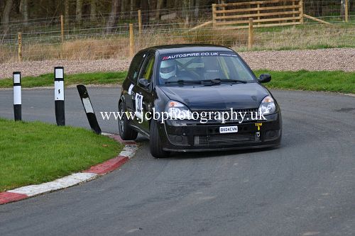 Renault Clio 182 driven by Tony Pickering