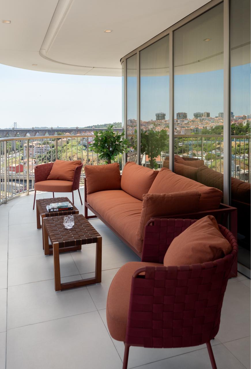 Fotografia do Apartamento de Luxo Infinity Tower, Lisboa, projeto Bevelli Home.