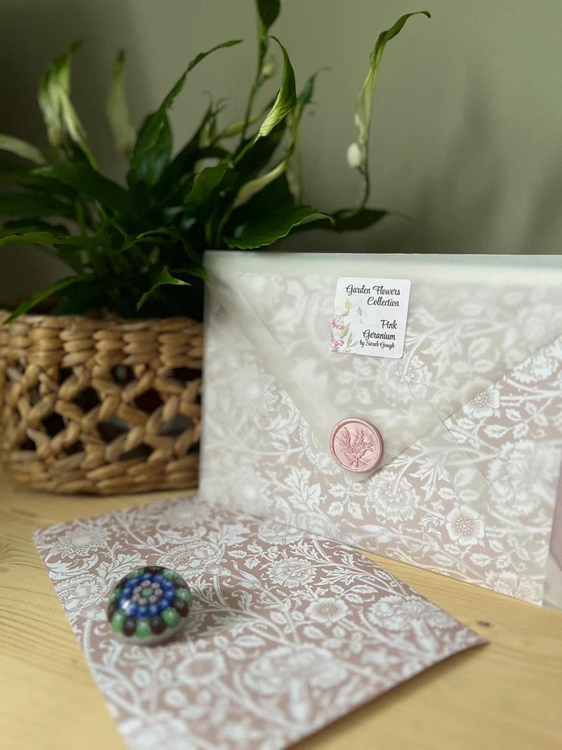 Luxury Pink Geranium Scented Letter Writing Stationery Gift Set with Accessories