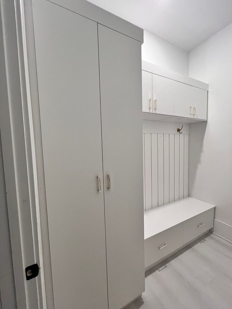 MUDROOM - COAT