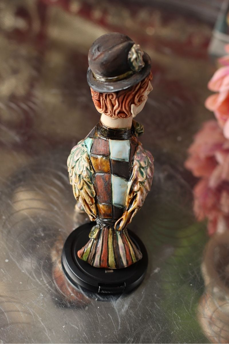 Spring bird, ceramic mini-sculpture