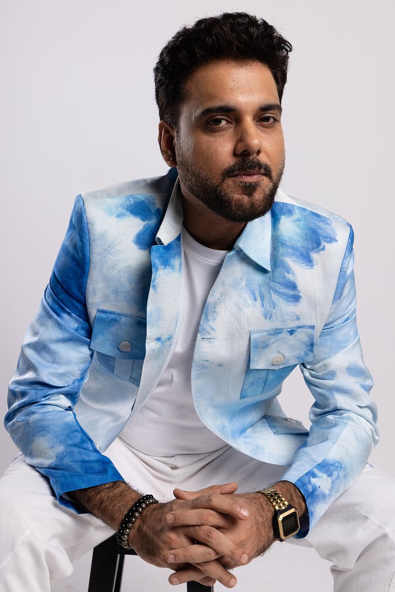 Linen Satin Safari Blazer - Summer Sky