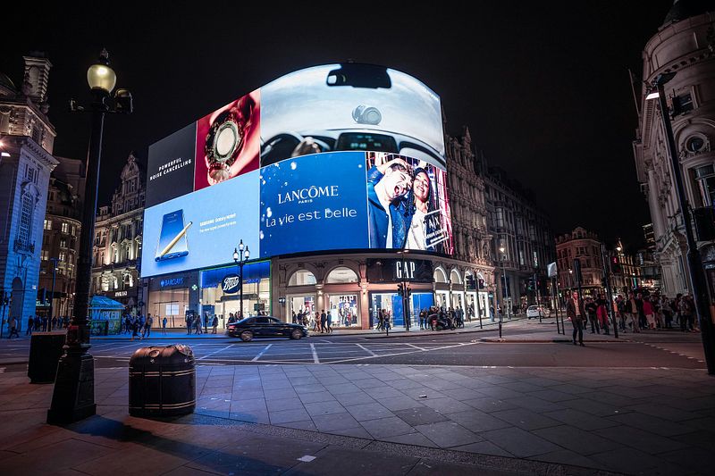 Top Commercial Photographers in Mumbai: Capture Your Brand’s Perfect Image