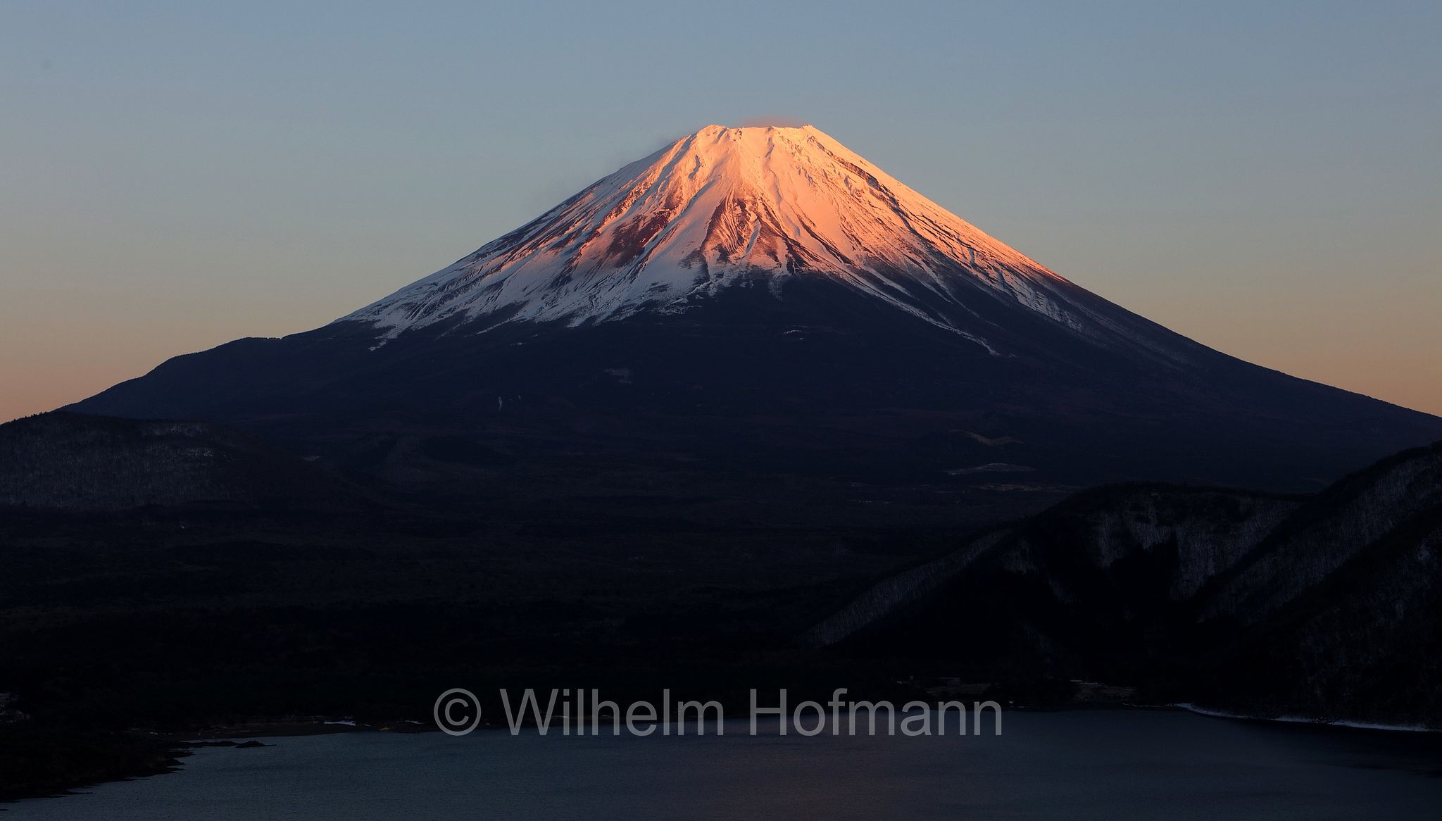 Mount Fuji, Fuji, Fujisan, Fuji-Yama, Lake Motosu, Motosu-See, Nakanokura Pass View Point, Honshu, Japan