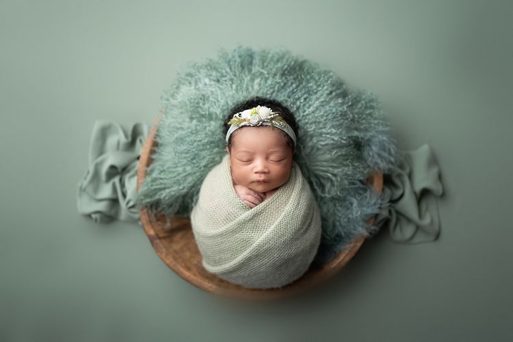 Bellaire Newborn Photographer