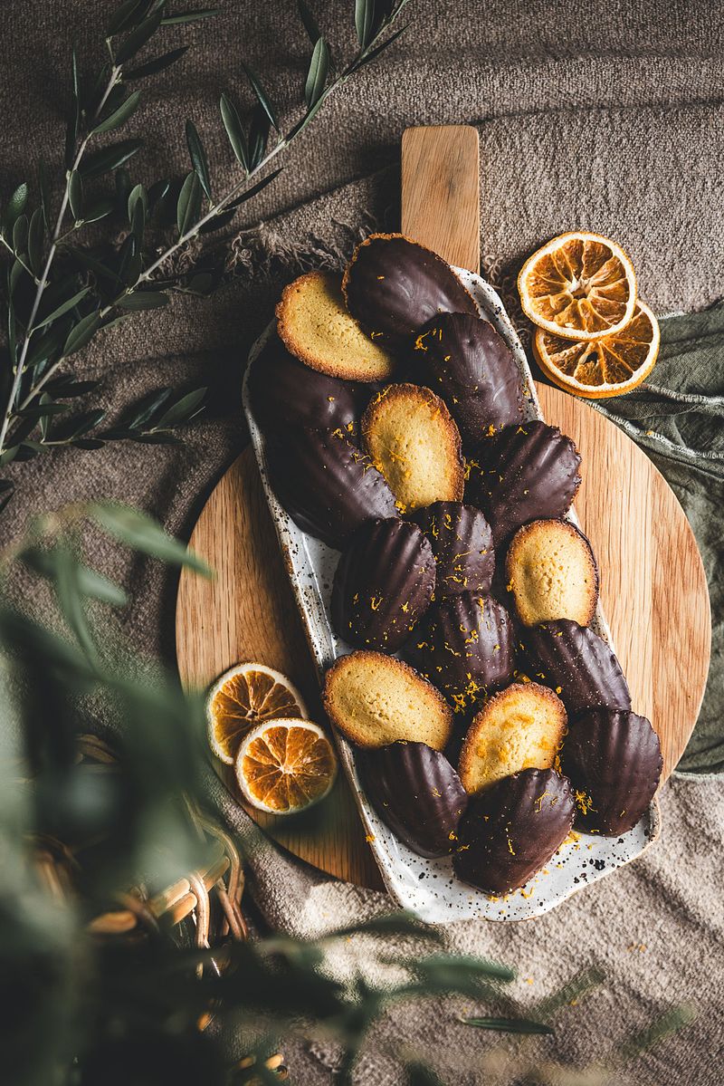 Choc Orange Madeleines