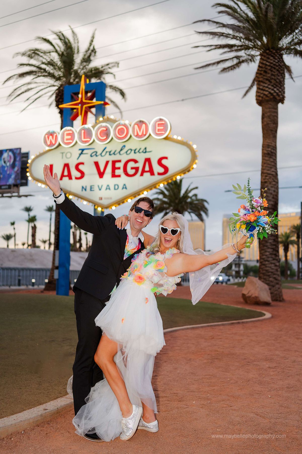 Welcome to Fabulous Las Vegas Sign Photoshoot