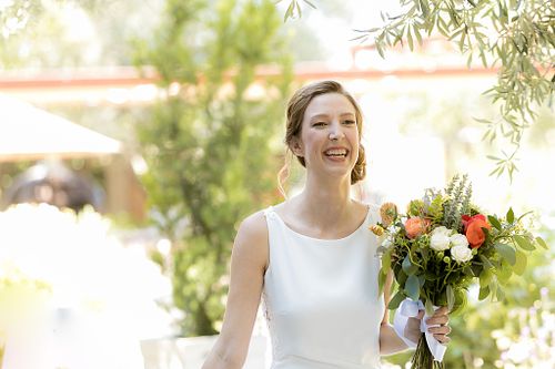 First-look-of-bride
