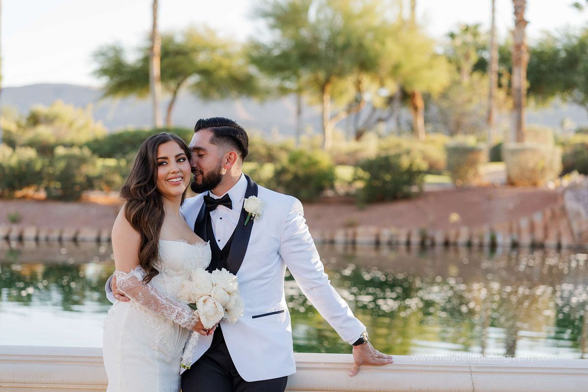 Husband and wife portraits at Siena Golf Club in Las Vegas, timeless wedding photography