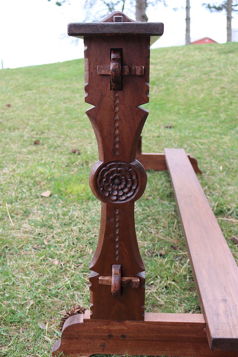 Gothic Revival Portable Communion Rail