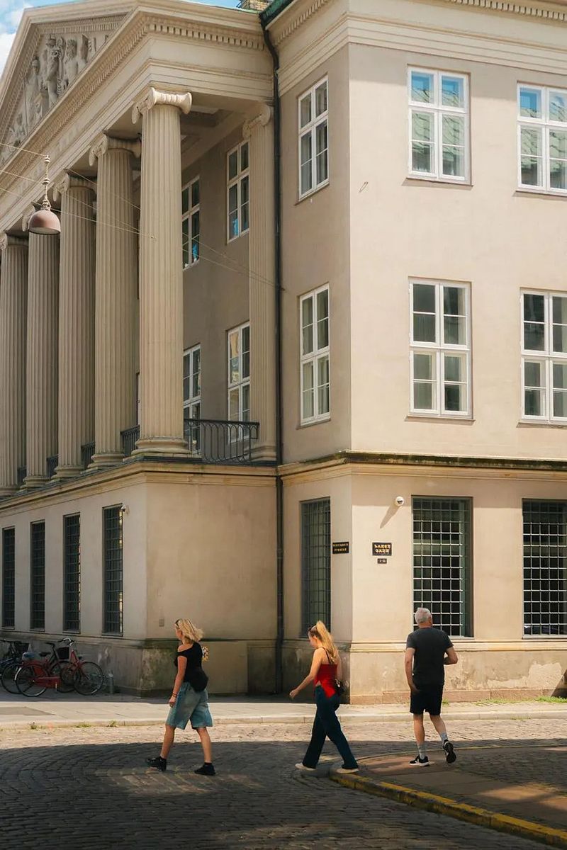 Dreamy Film Lightroom Preset – Soft & Sunny Aesthetic for a Retro Look